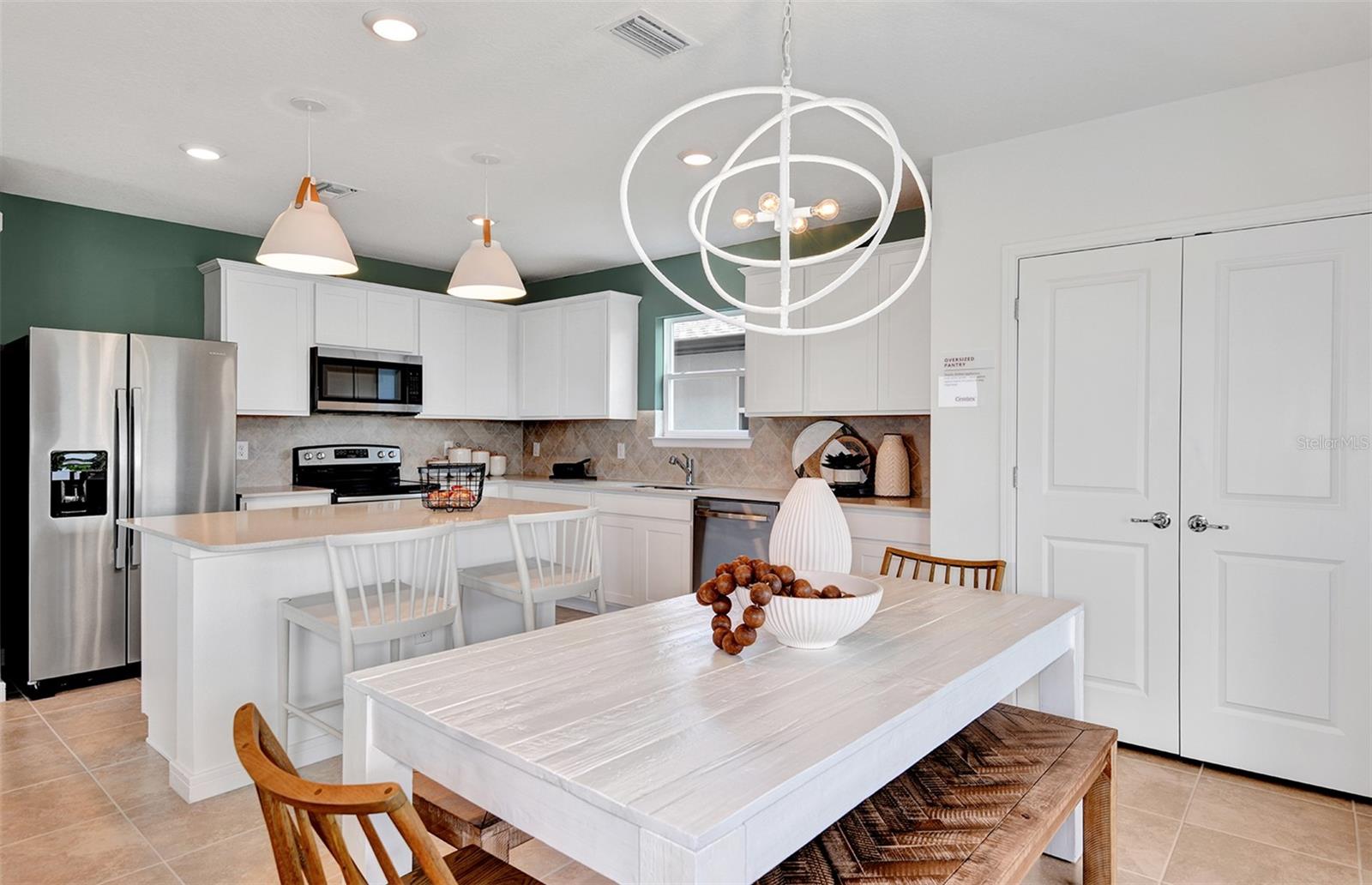 Image 6 of 16 For 10423 Hidden Banks Glen