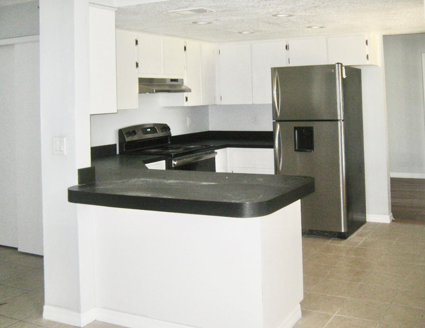 Image 2 of 8 For 4398 Plumosa Street