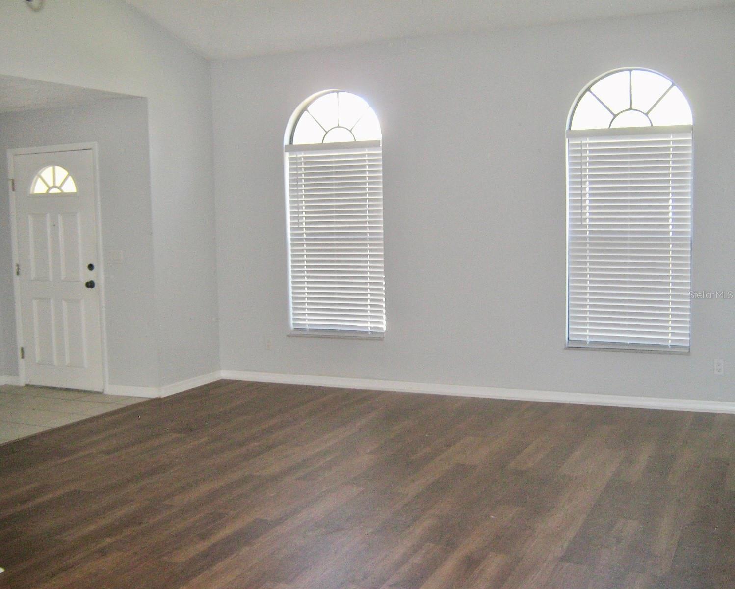 Image 6 of 8 For 4398 Plumosa Street