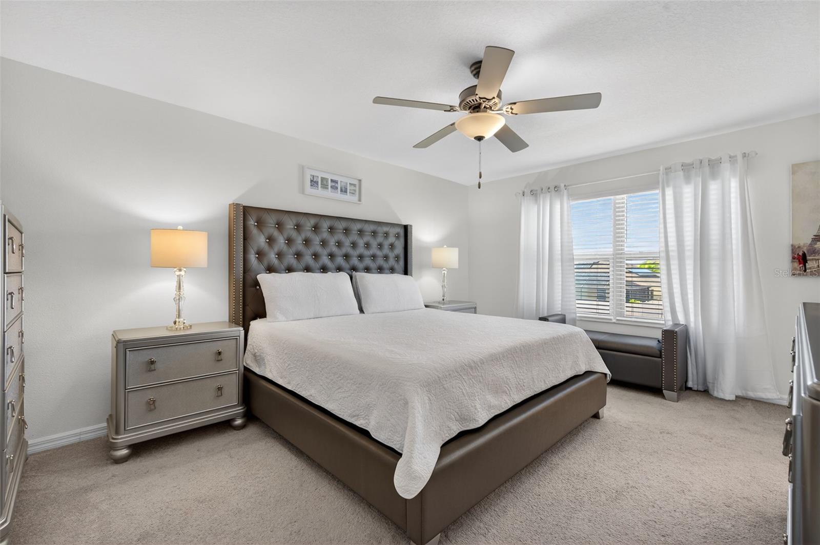 Image 21 of 45 For 14341 Editors Note Street