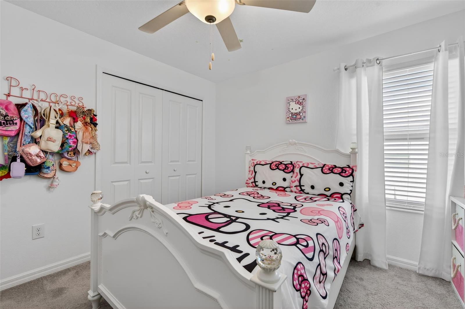 Image 27 of 45 For 14341 Editors Note Street