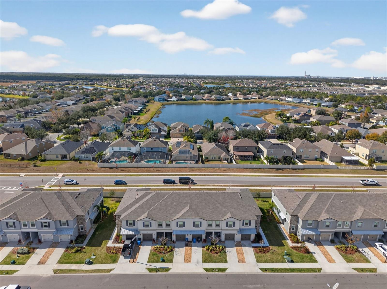 Image 38 of 45 For 14341 Editors Note Street