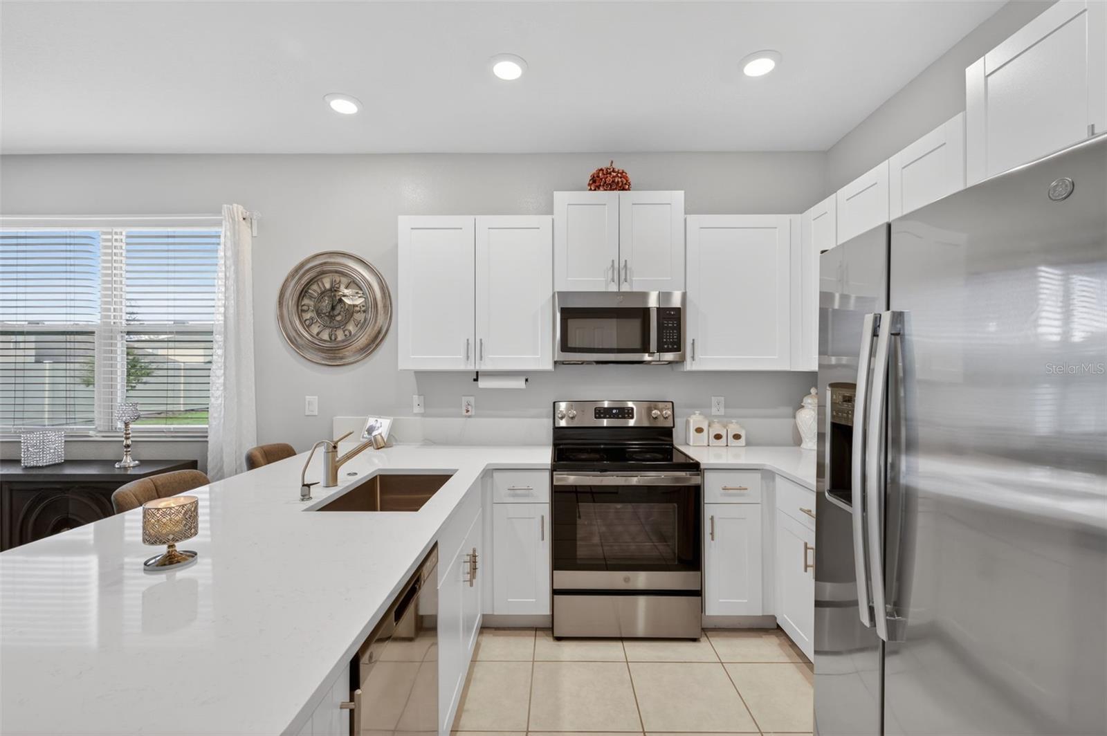 Image 7 of 45 For 14341 Editors Note Street