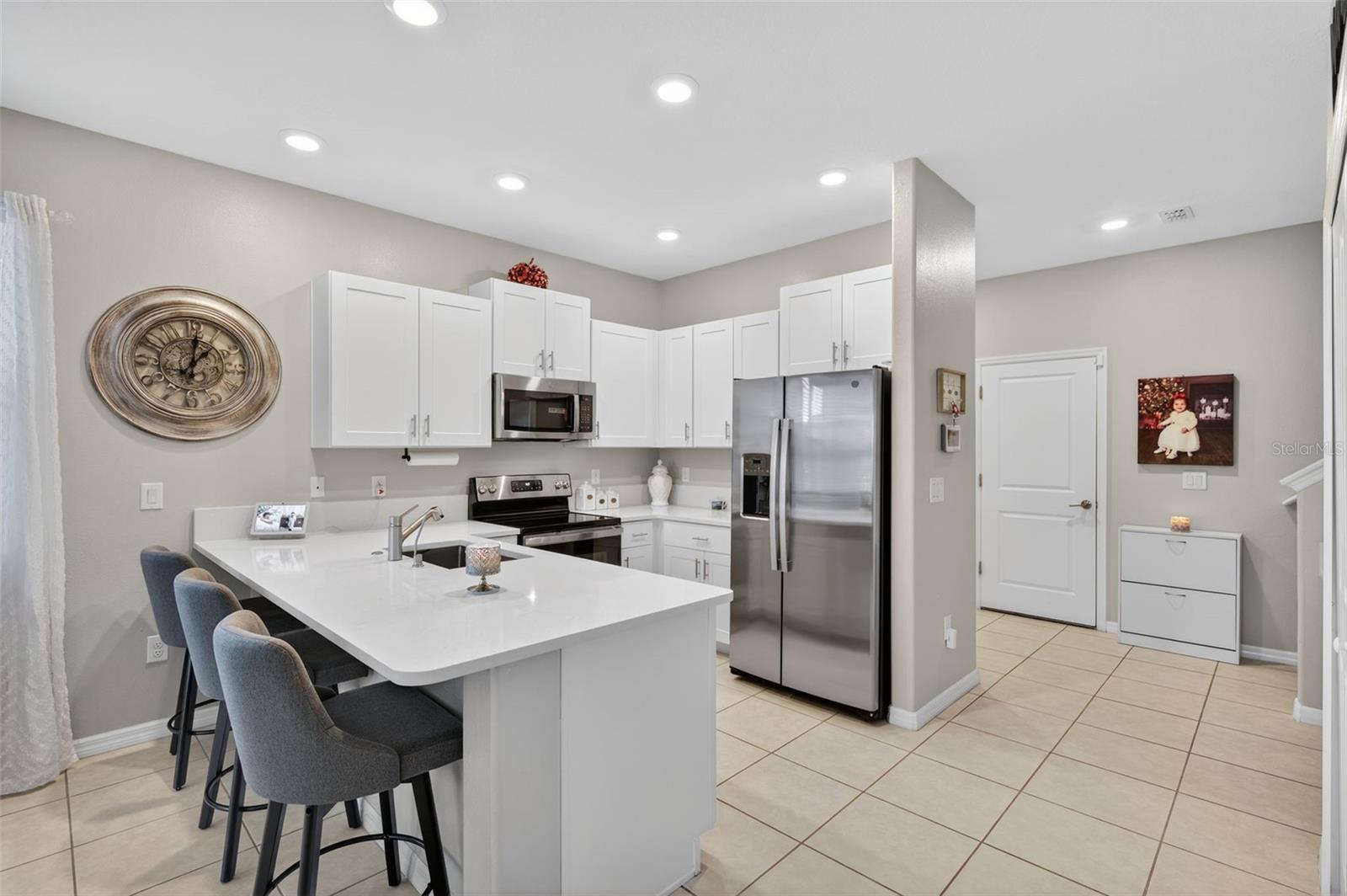 Image 8 of 45 For 14341 Editors Note Street