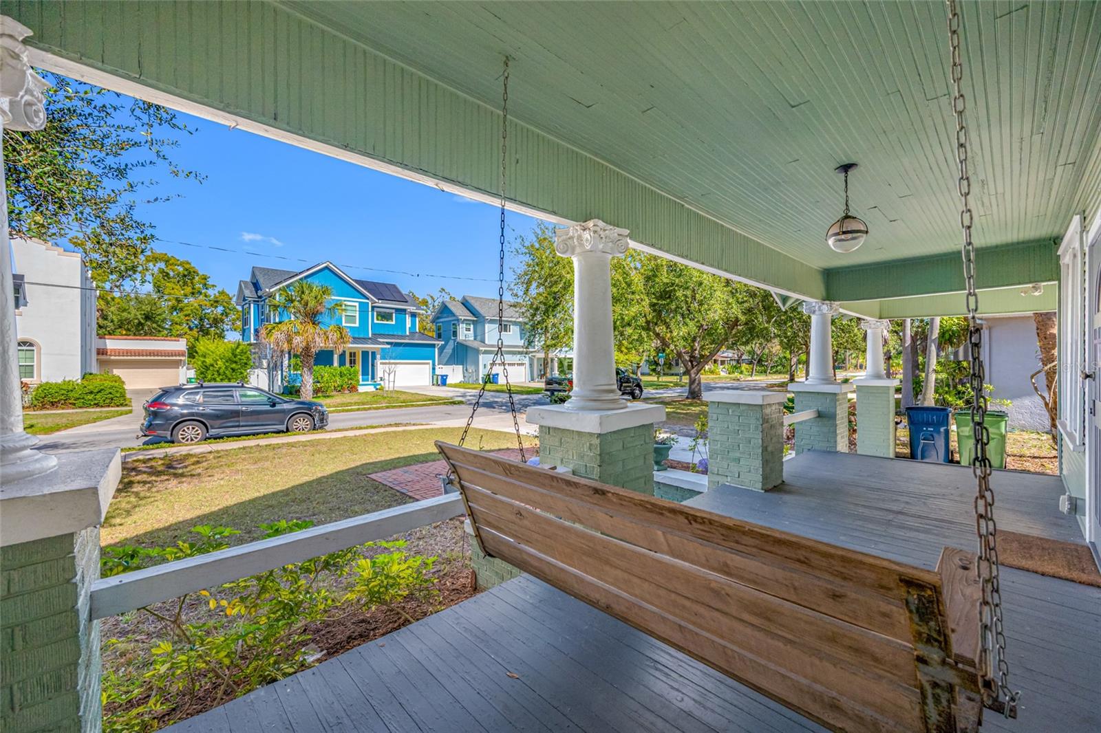 Image 10 of 60 For 304 Henry Avenue