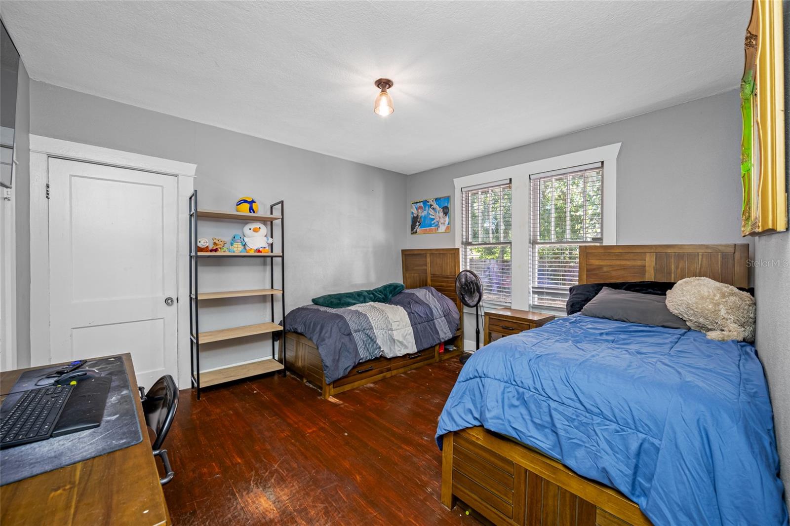 Image 35 of 60 For 304 Henry Avenue