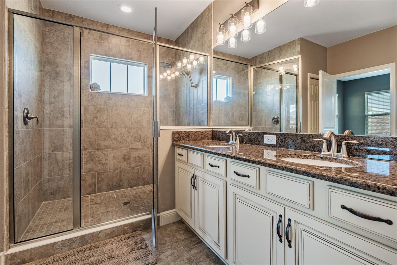 Image 28 of 53 For 32401 Natural Bridge Road