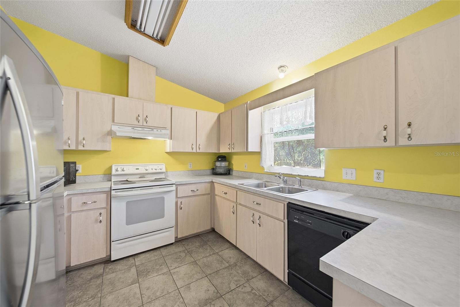 Image 12 of 16 For 34067 Eiler Boulevard