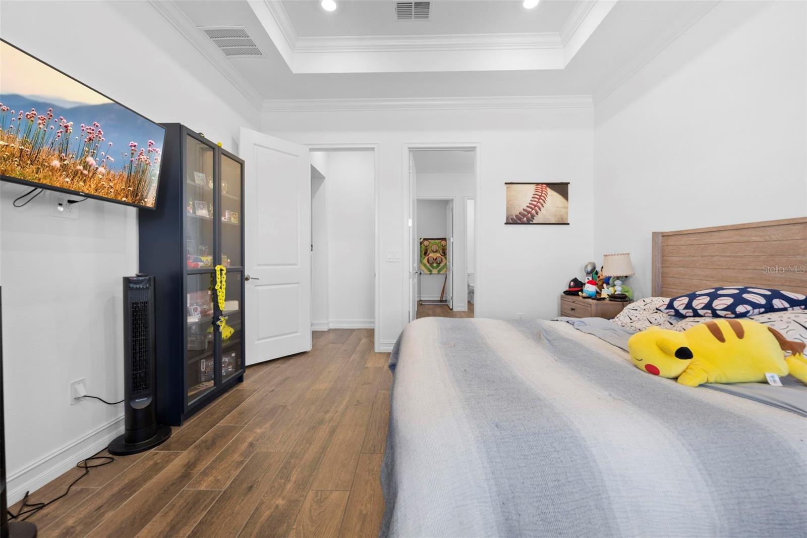 Image 14 of 81 For 4898 Southern Valley Loop