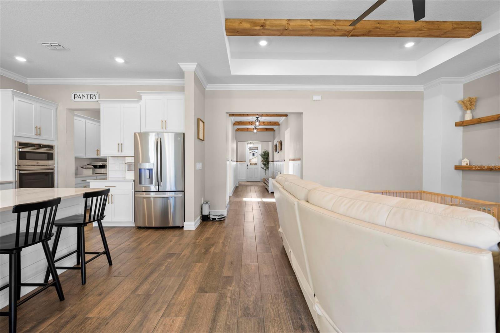 Image 25 of 81 For 4898 Southern Valley Loop