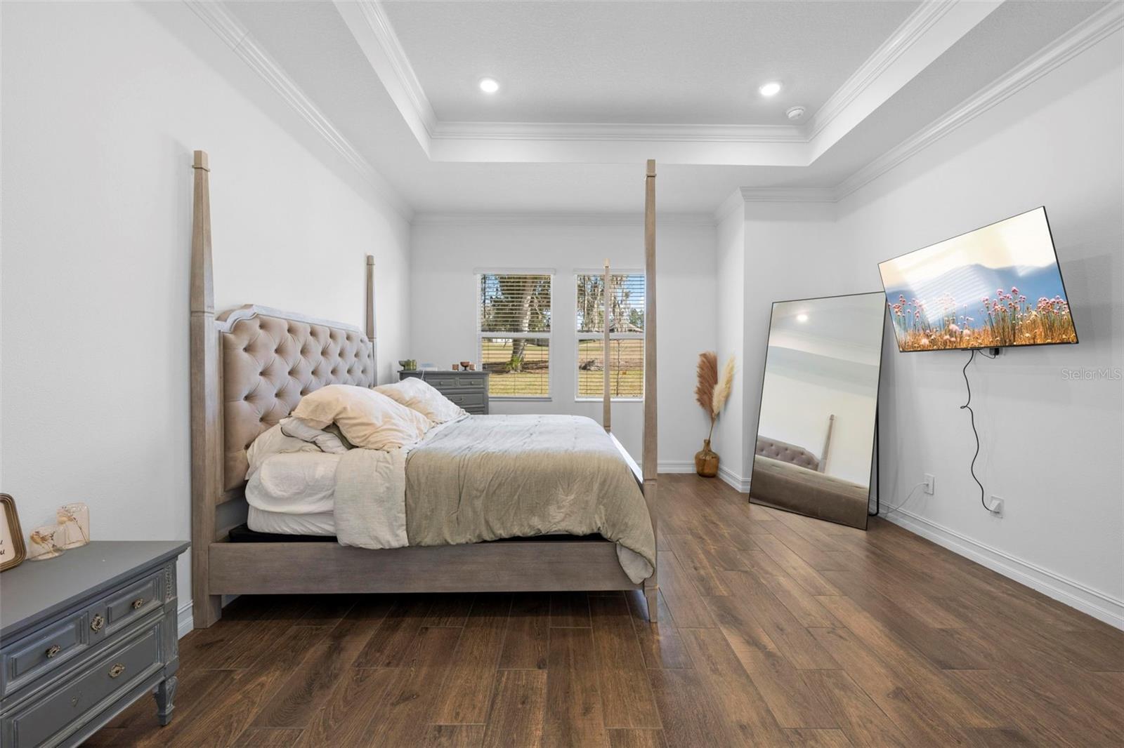 Image 43 of 81 For 4898 Southern Valley Loop