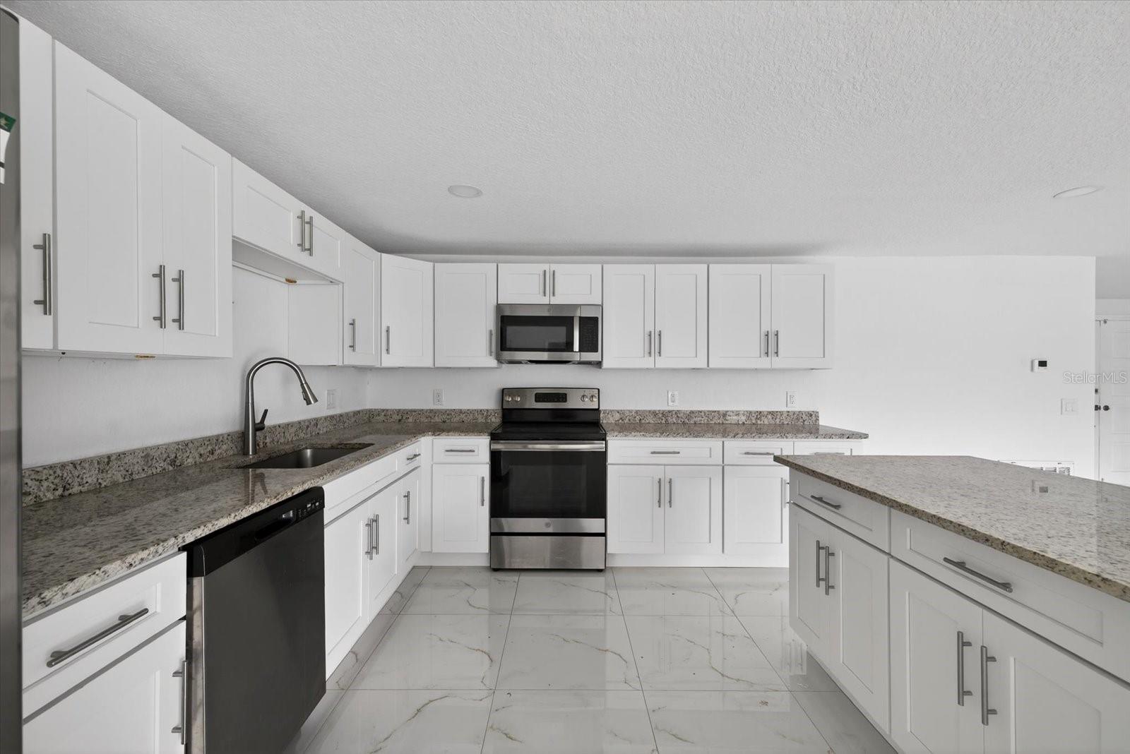 Image 13 of 25 For 7104 King Arthur Drive