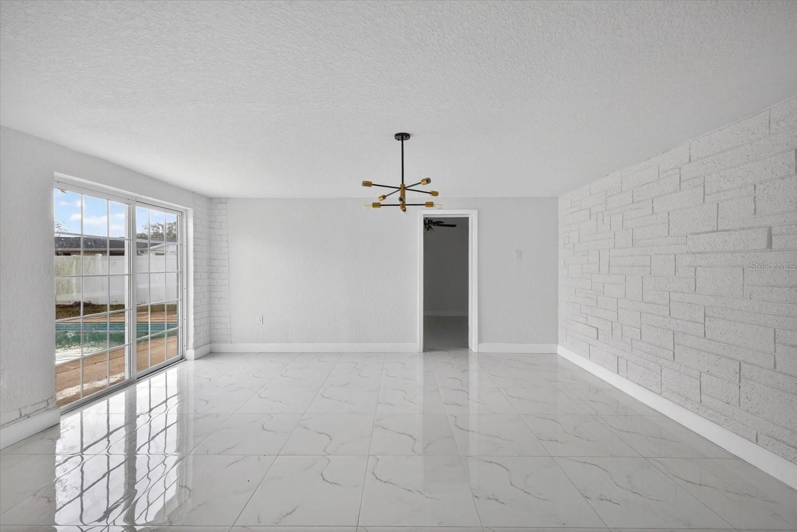 Image 16 of 25 For 7104 King Arthur Drive