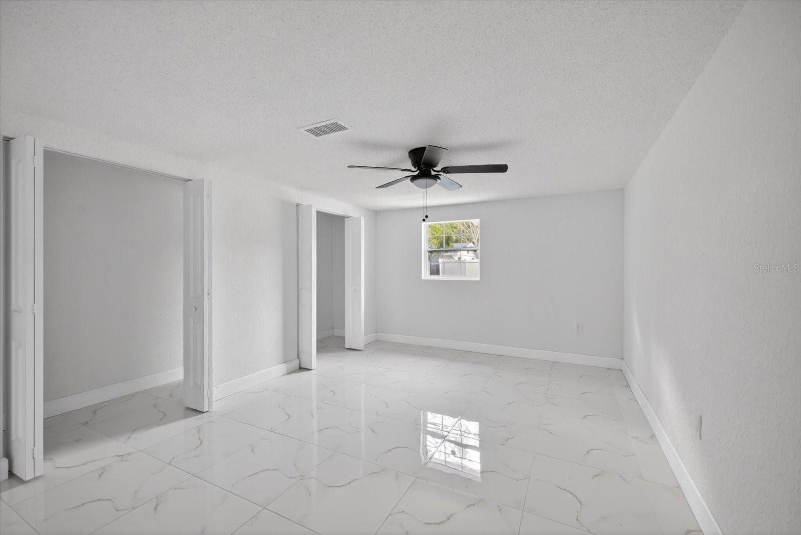 Image 22 of 25 For 7104 King Arthur Drive