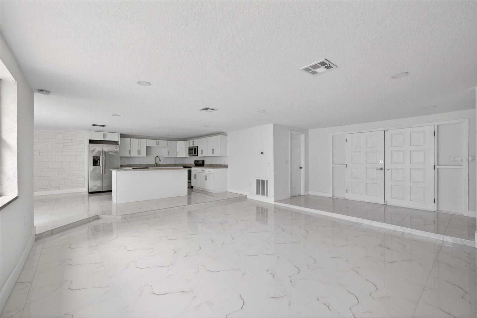 Image 8 of 25 For 7104 King Arthur Drive