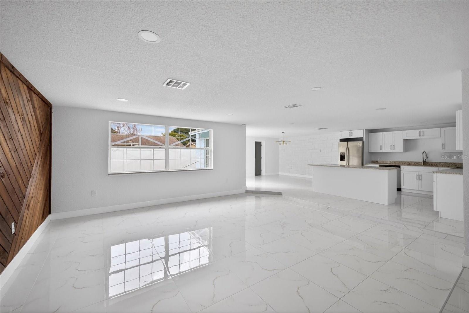 Image 9 of 25 For 7104 King Arthur Drive