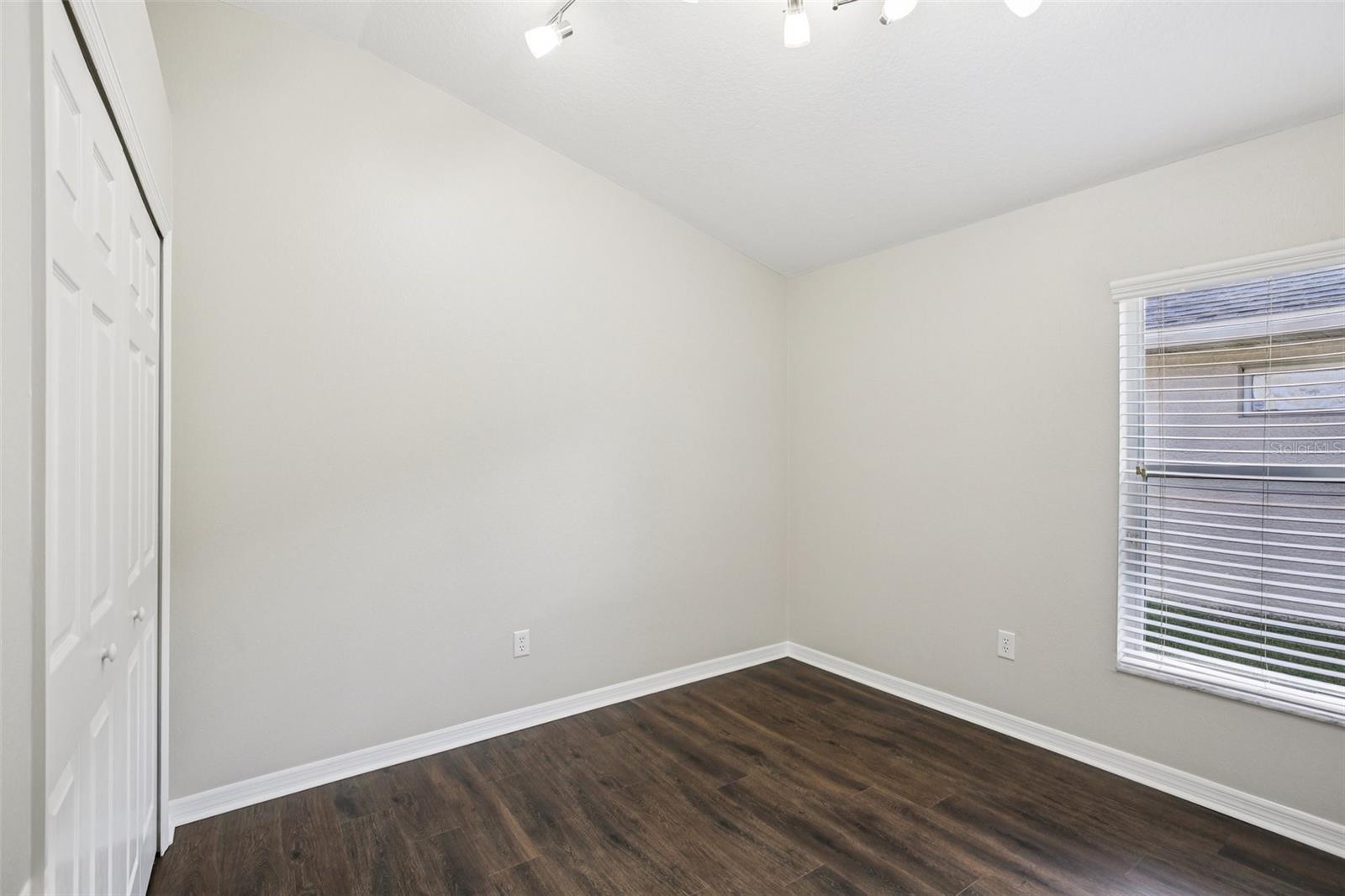 Image 24 of 46 For 19329 Garden Quilt Circle