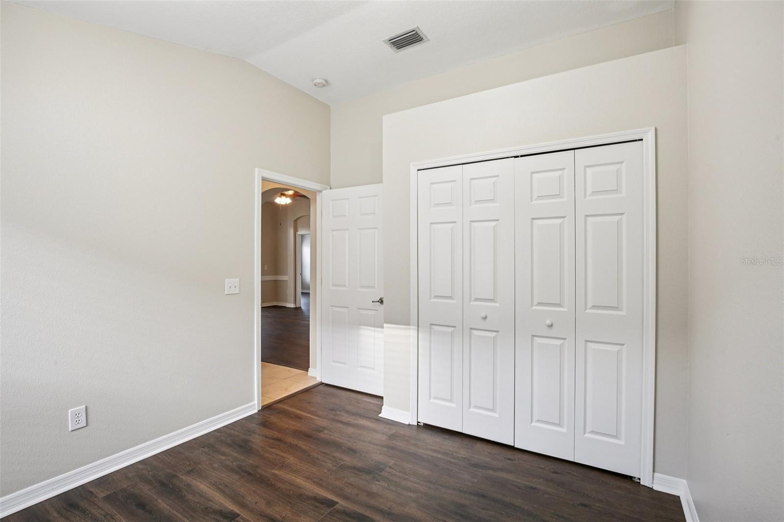 Image 25 of 46 For 19329 Garden Quilt Circle