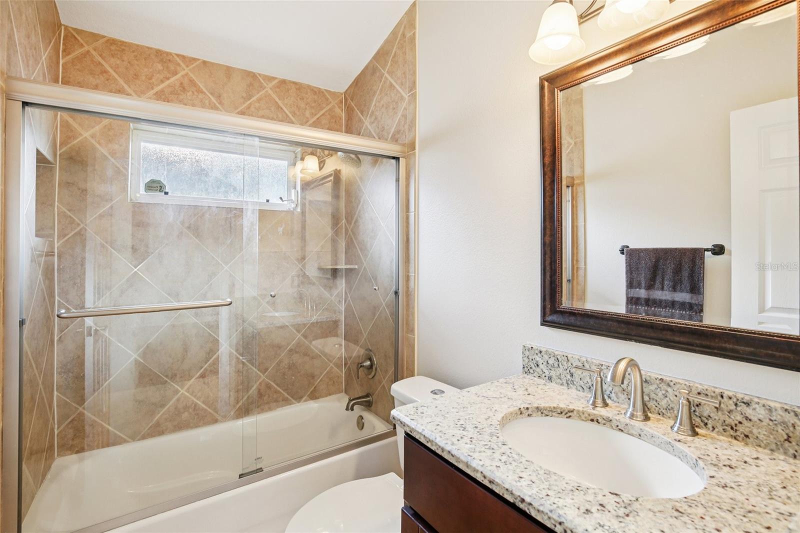 Image 26 of 46 For 19329 Garden Quilt Circle