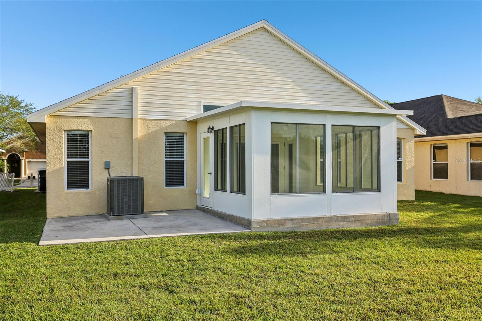 Image 33 of 46 For 19329 Garden Quilt Circle