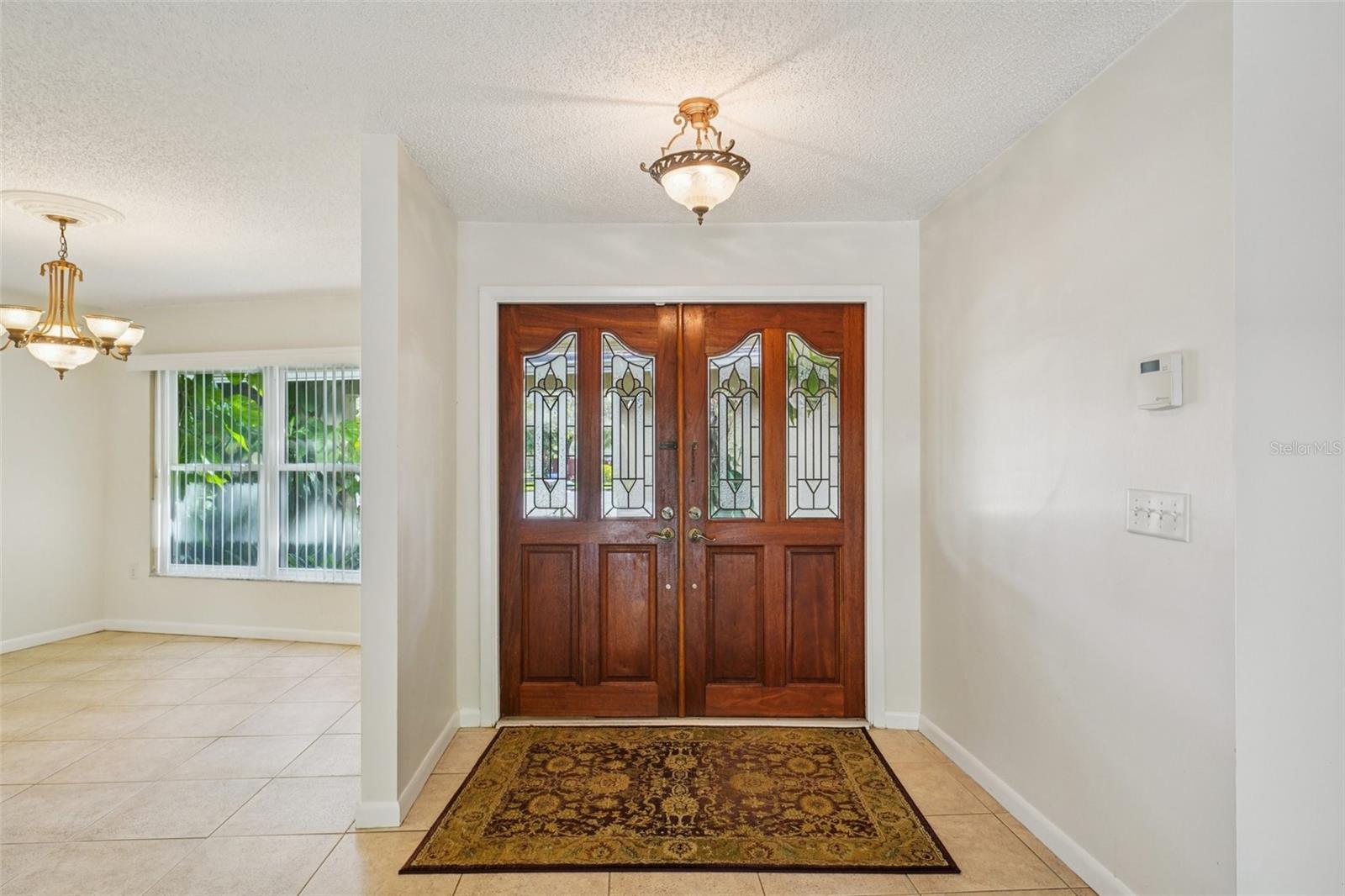 Image 11 of 35 For 4201 Meadow Hill Drive