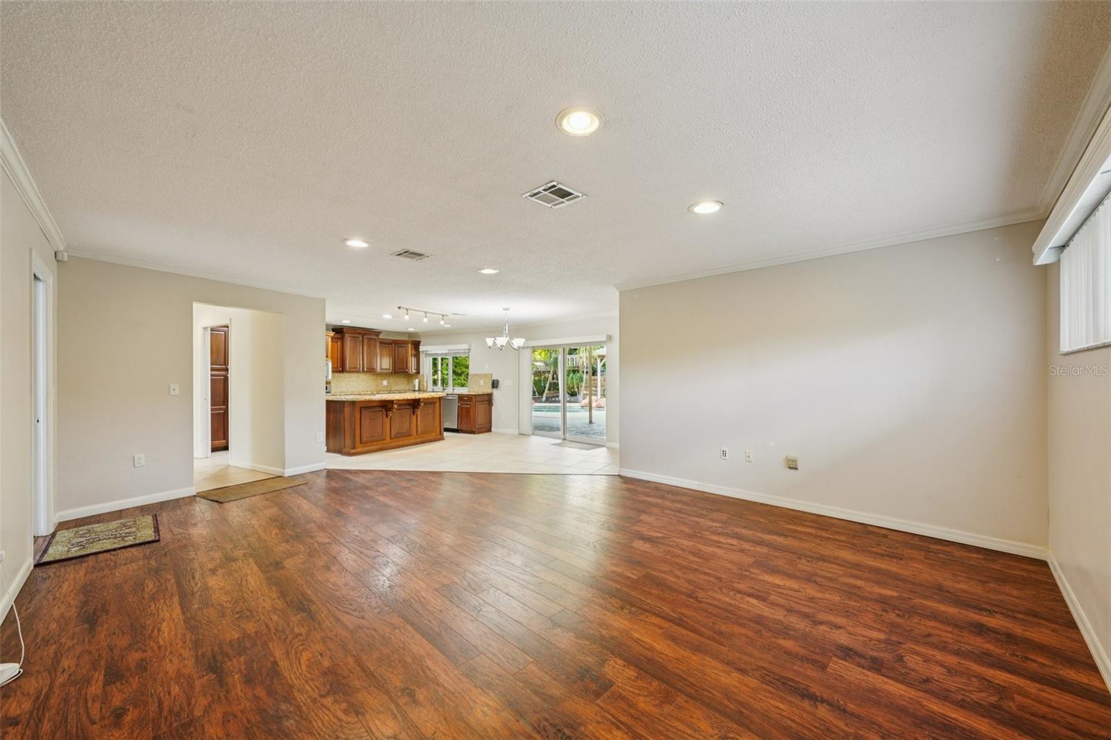 Image 24 of 35 For 4201 Meadow Hill Drive