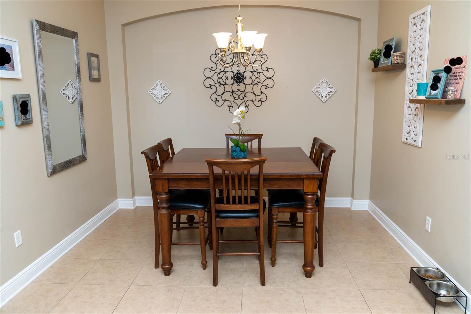 Image 9 of 28 For 7610 West Shore Boulevard