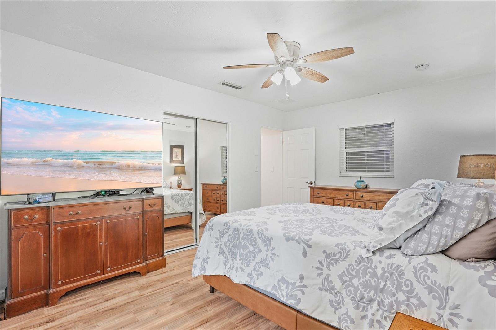 Image 15 of 34 For 5091 35th Terrace N