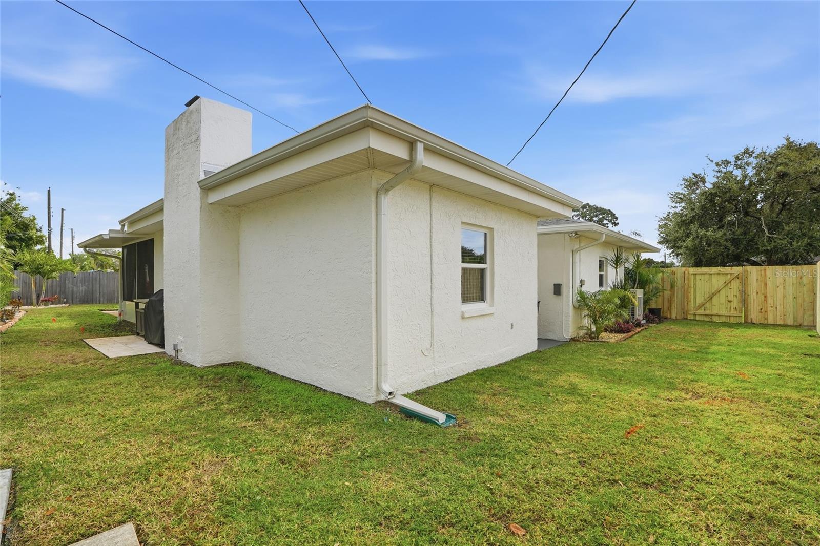 Image 27 of 34 For 5091 35th Terrace N