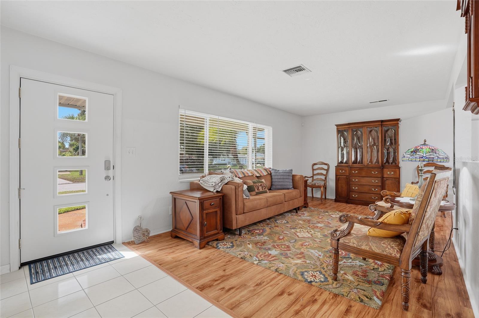 Image 4 of 34 For 5091 35th Terrace N