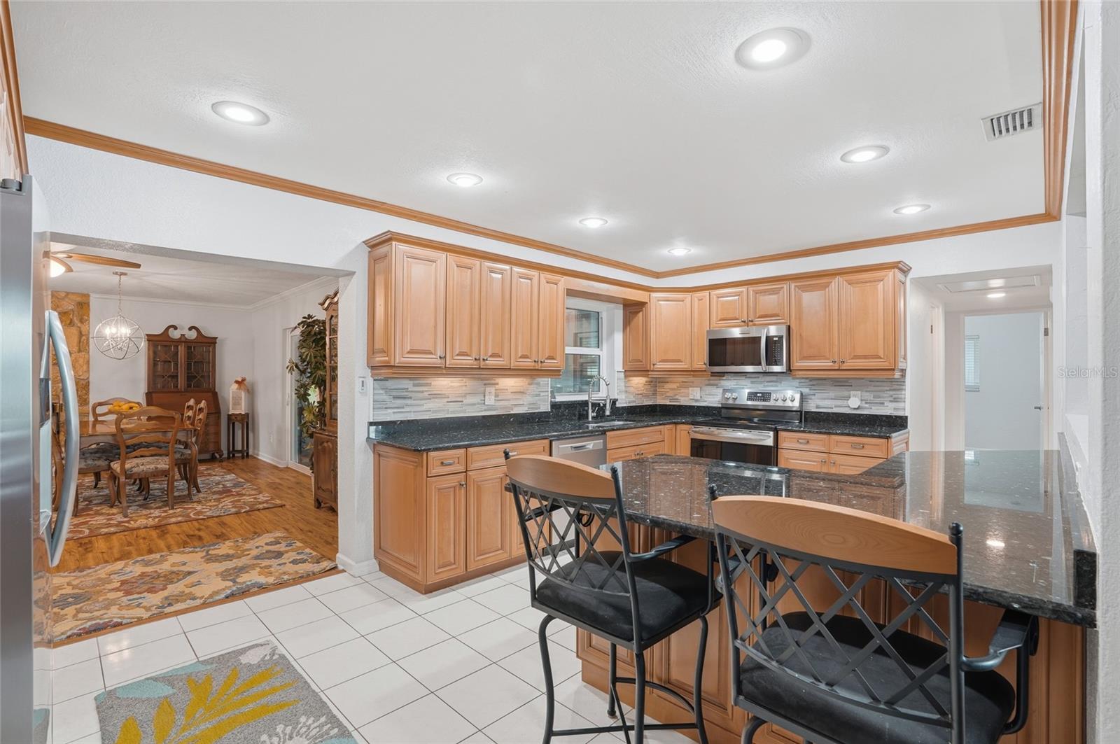 Image 6 of 34 For 5091 35th Terrace N