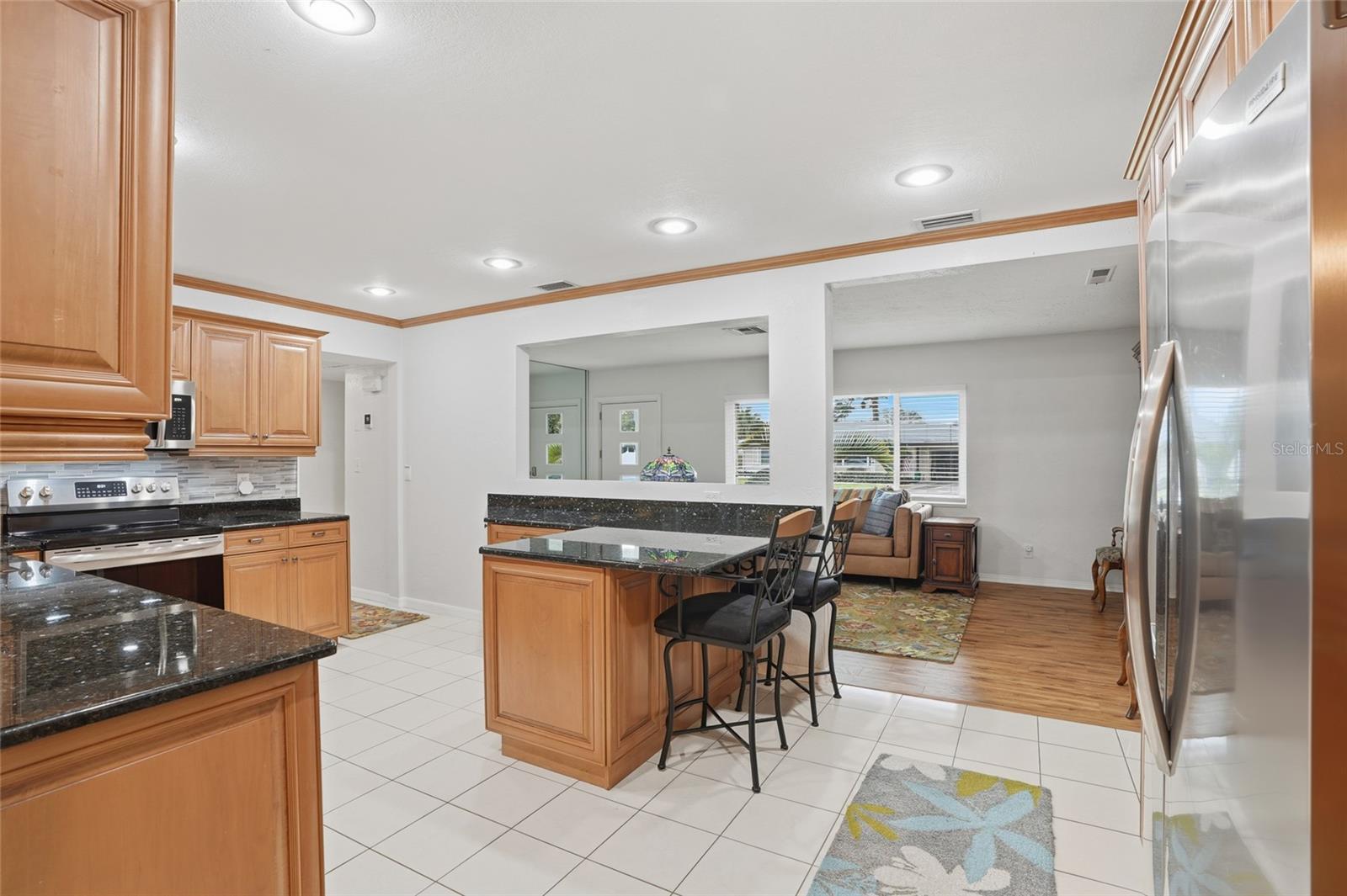 Image 7 of 34 For 5091 35th Terrace N