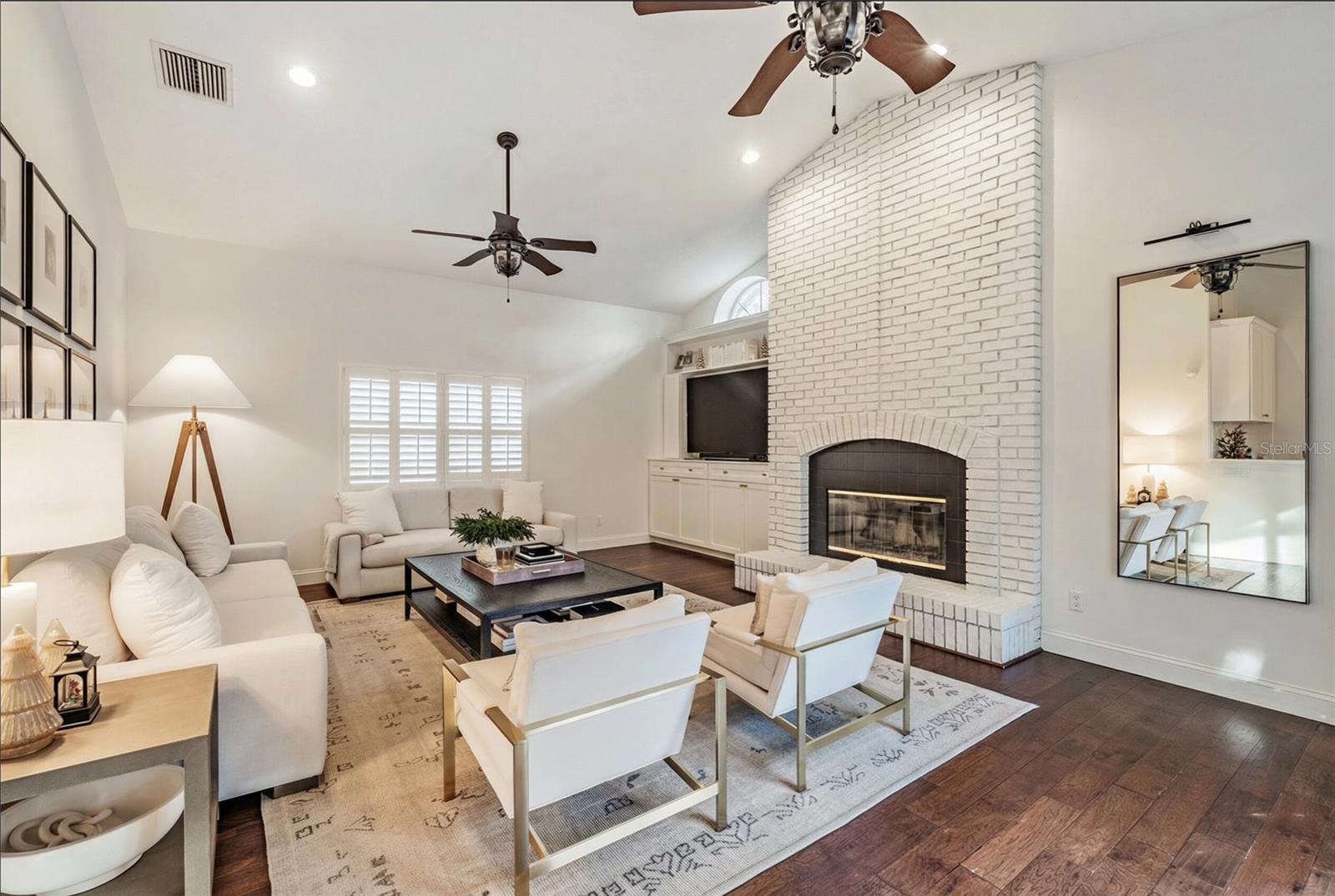 Image 18 of 48 For 2264 Pinnacle Circle N