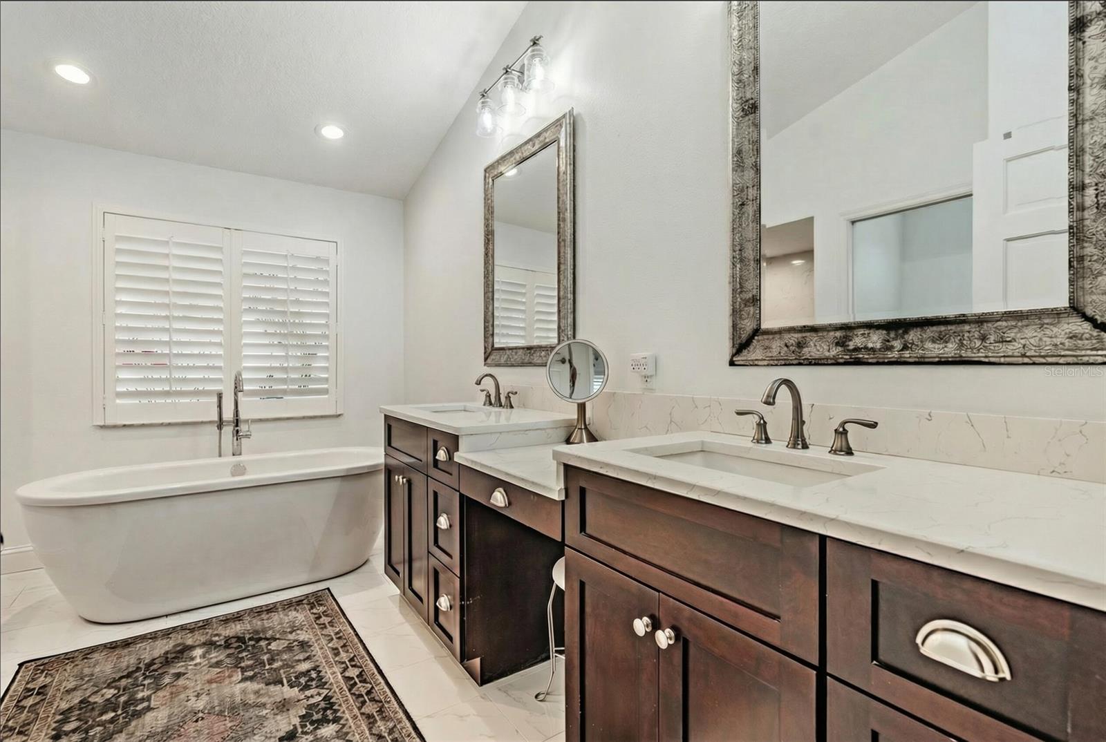 Image 21 of 48 For 2264 Pinnacle Circle N