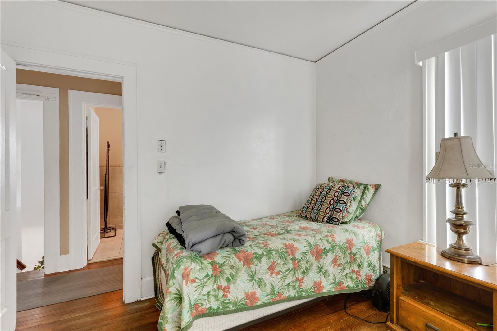 Image 19 of 67 For 2701 1st Avenue S