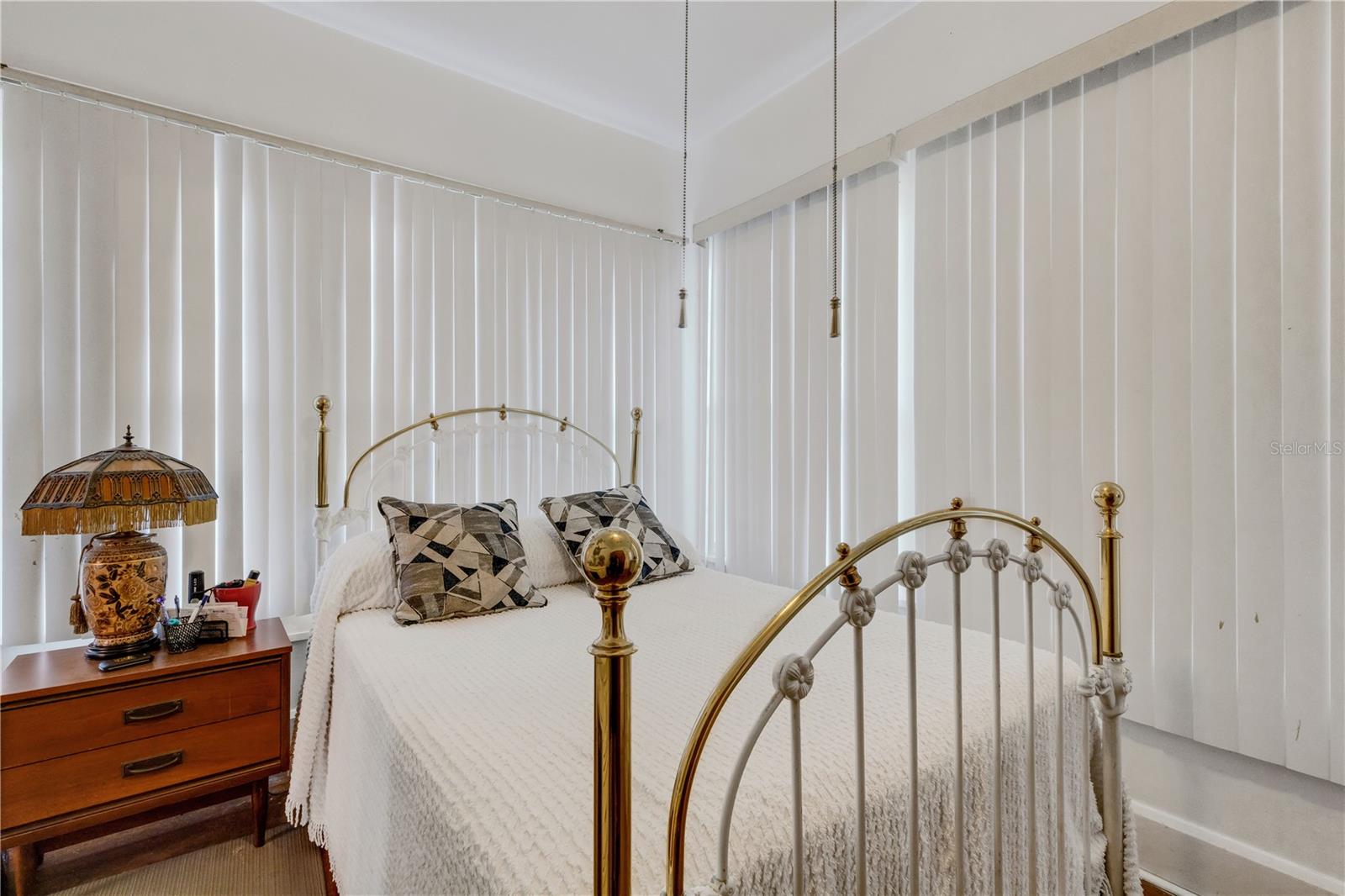 Image 31 of 67 For 2701 1st Avenue S