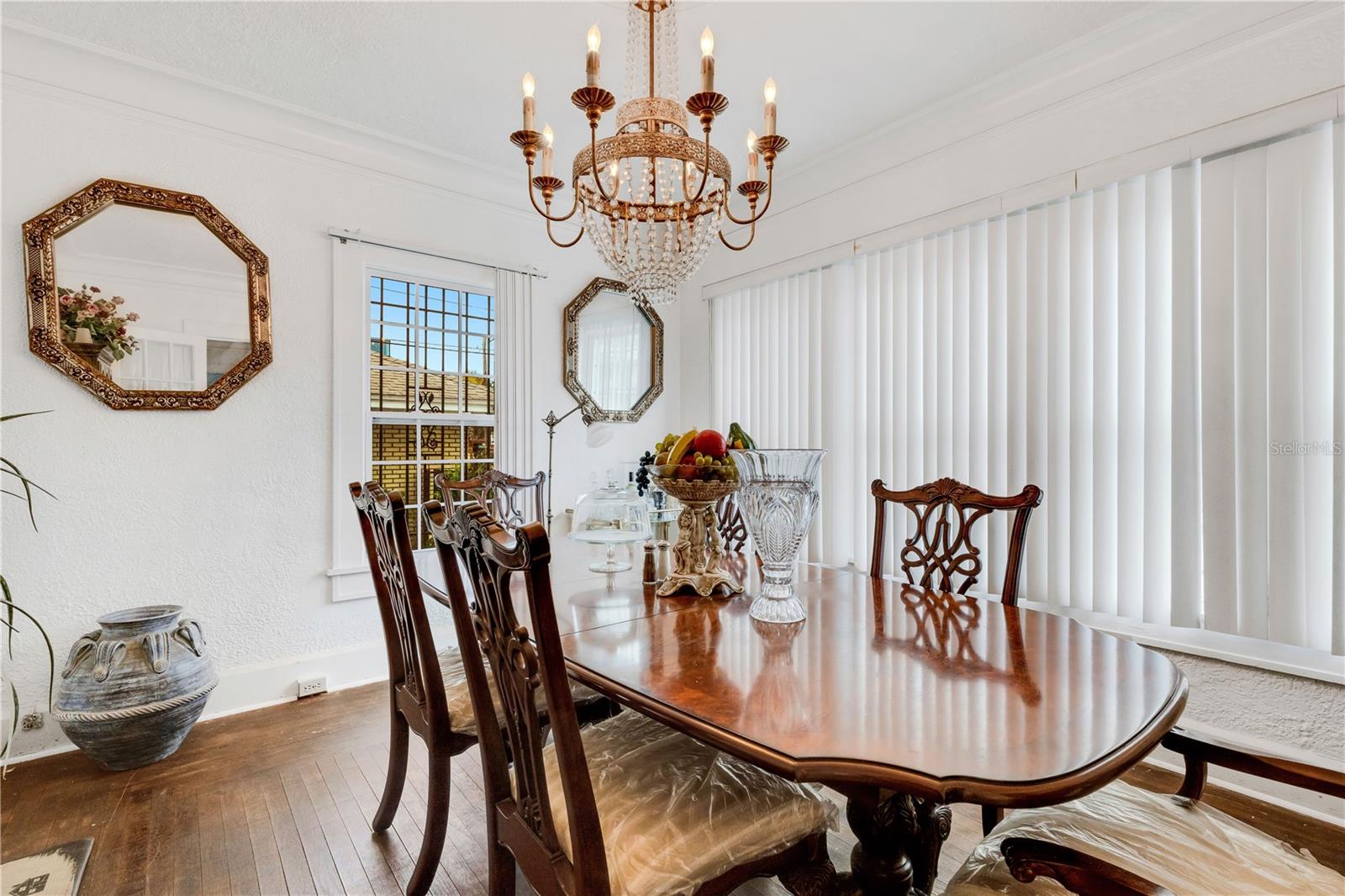 Image 41 of 67 For 2701 1st Avenue S