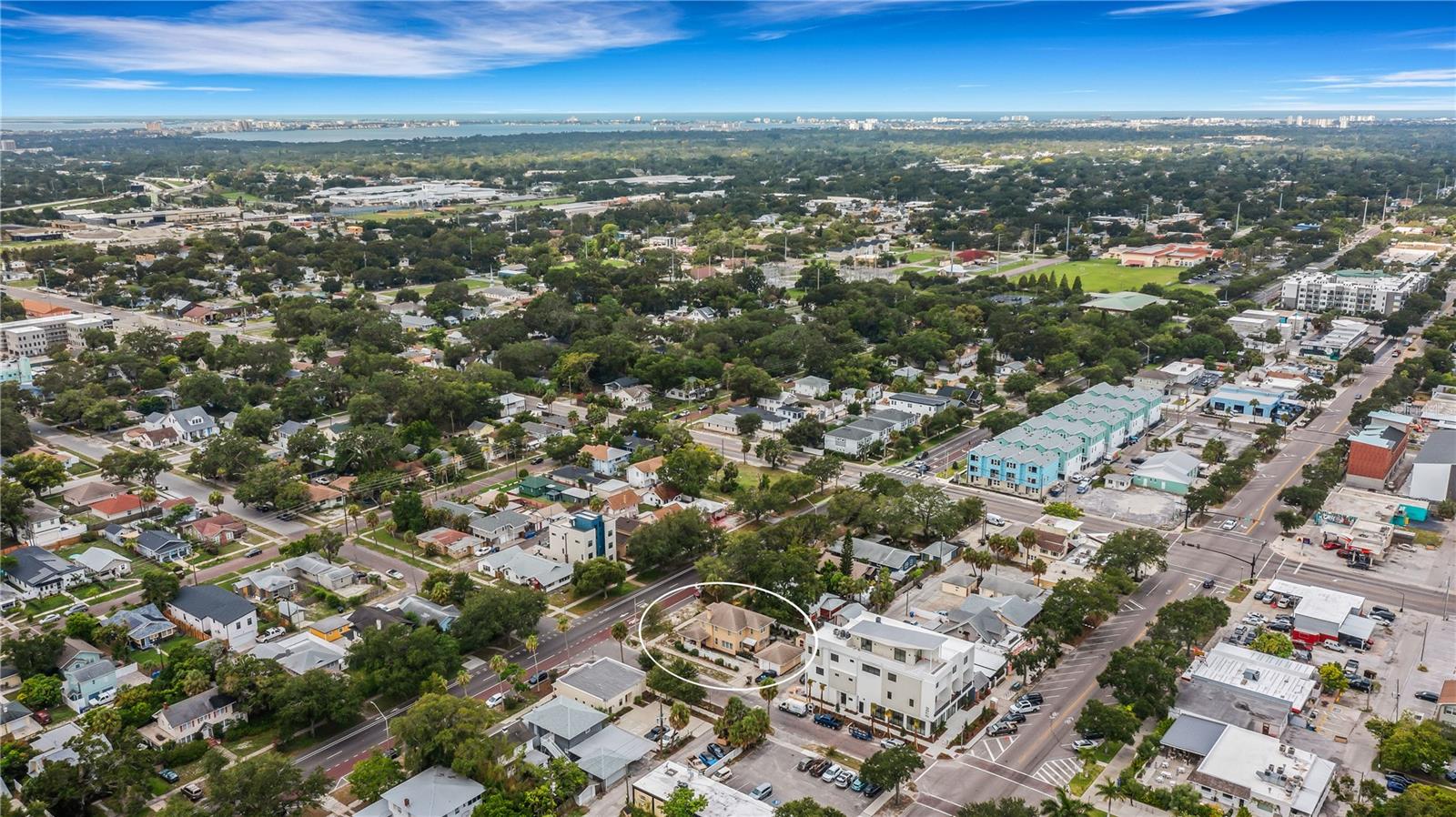 Image 6 of 67 For 2701 1st Avenue S