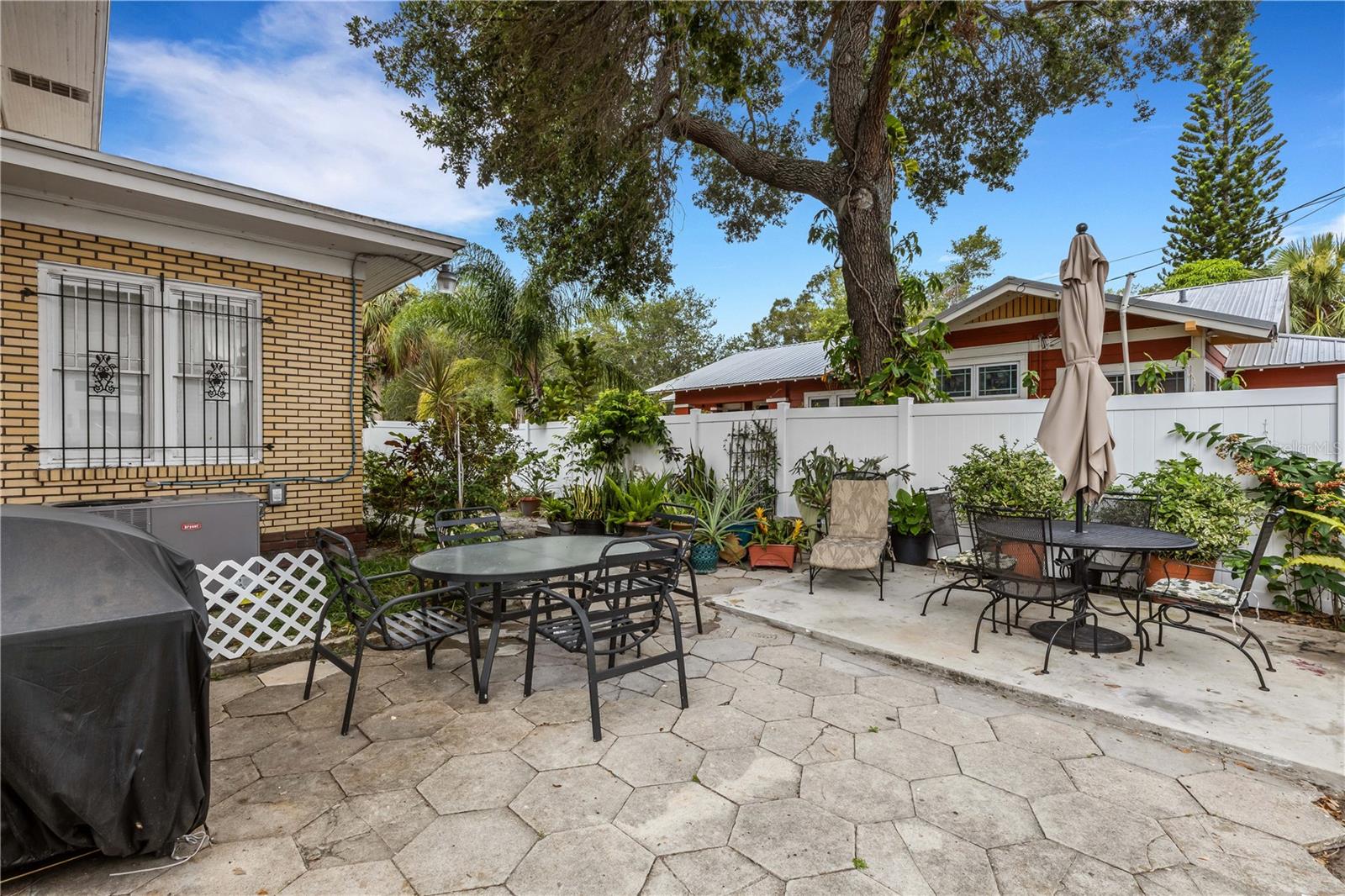 Image 67 of 67 For 2701 1st Avenue S