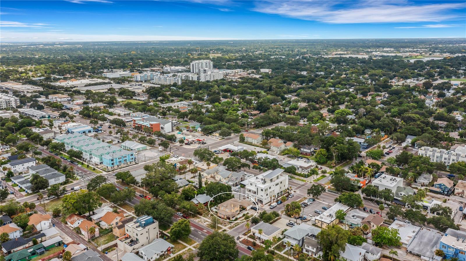 Image 7 of 67 For 2701 1st Avenue S