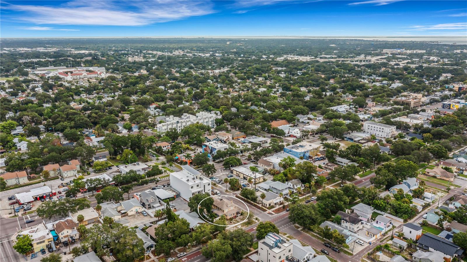 Image 8 of 67 For 2701 1st Avenue S