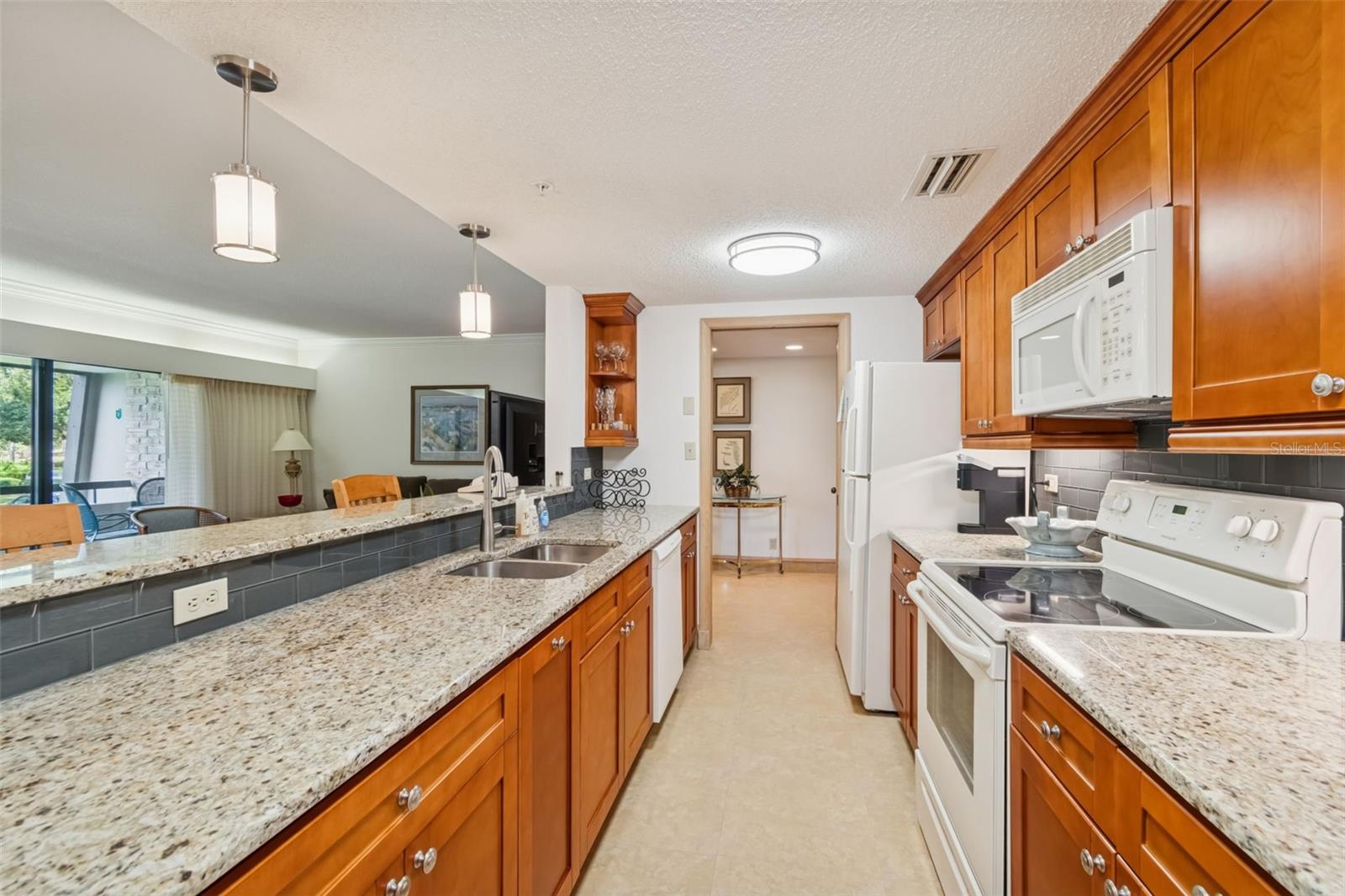 Image 10 of 71 For 36750 Us Highway 19 N 17208