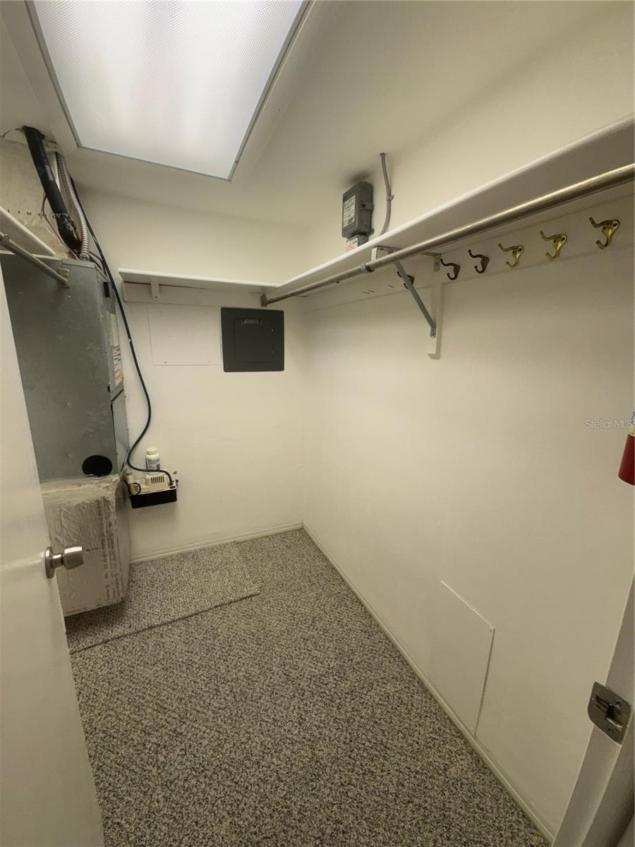 Image 17 of 33 For 11201 80th Avenue 101