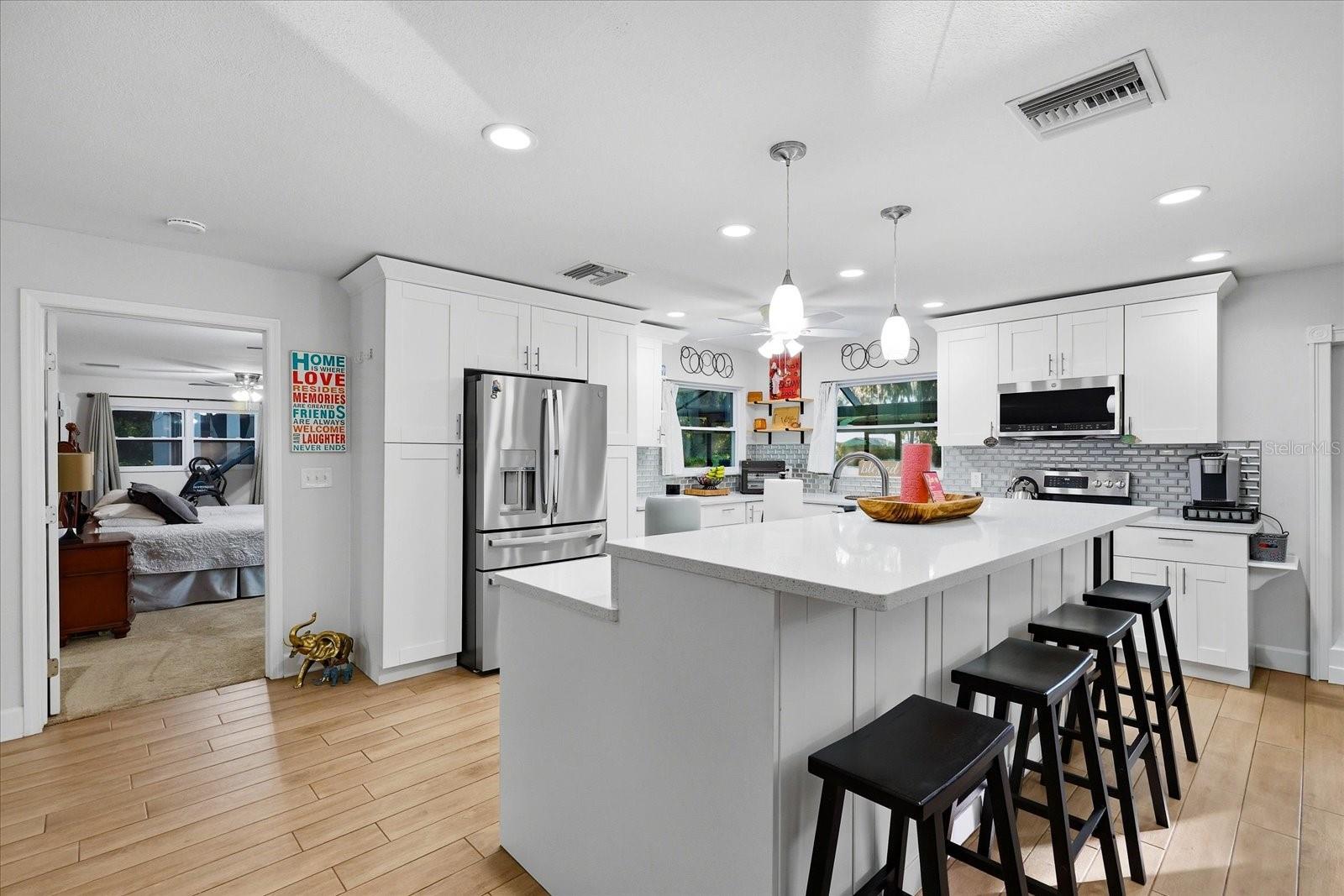 Image 18 of 67 For 30424 Hillside Lane