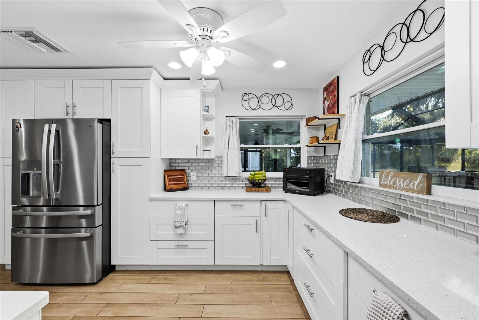 Image 21 of 67 For 30424 Hillside Lane