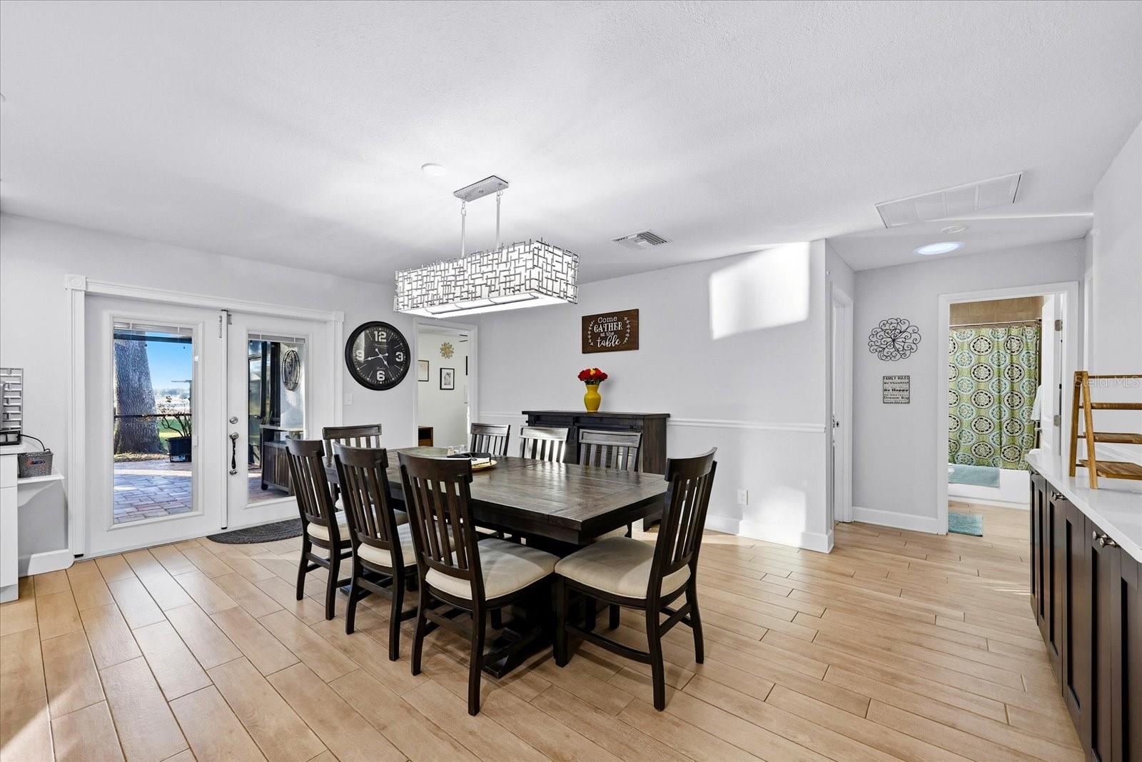 Image 23 of 67 For 30424 Hillside Lane