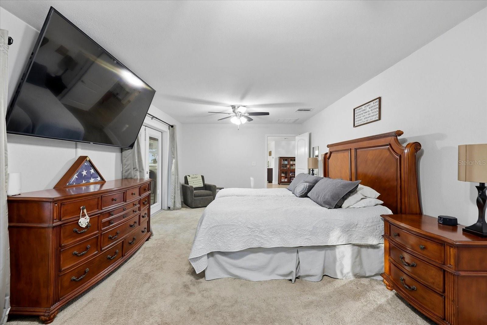 Image 26 of 67 For 30424 Hillside Lane