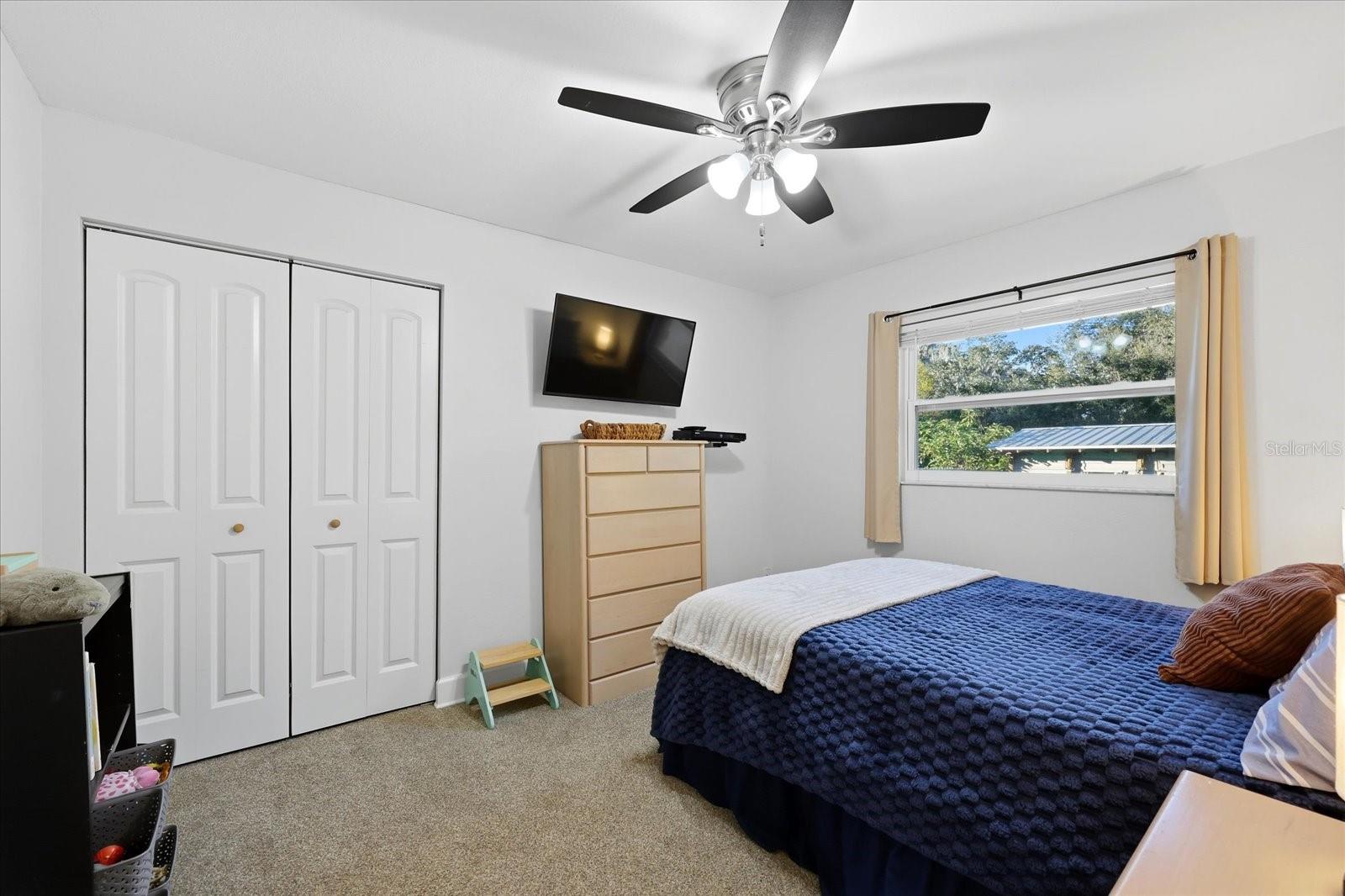 Image 33 of 67 For 30424 Hillside Lane