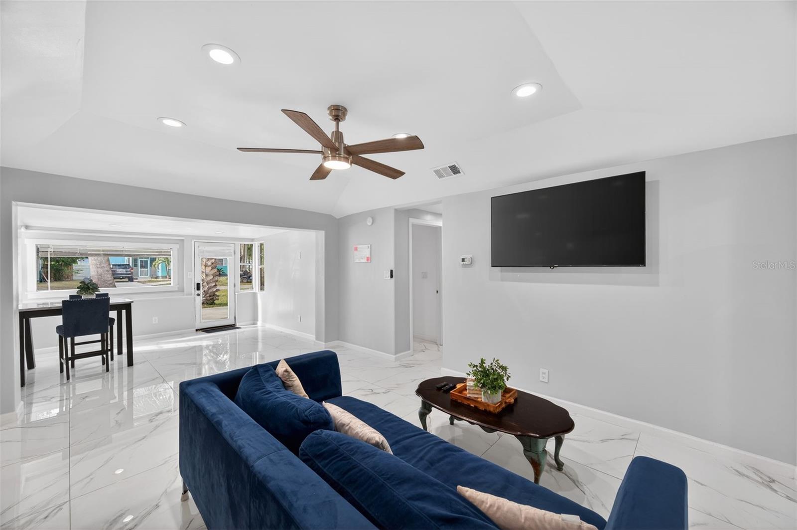 Image 12 of 53 For 1212 59th Street S