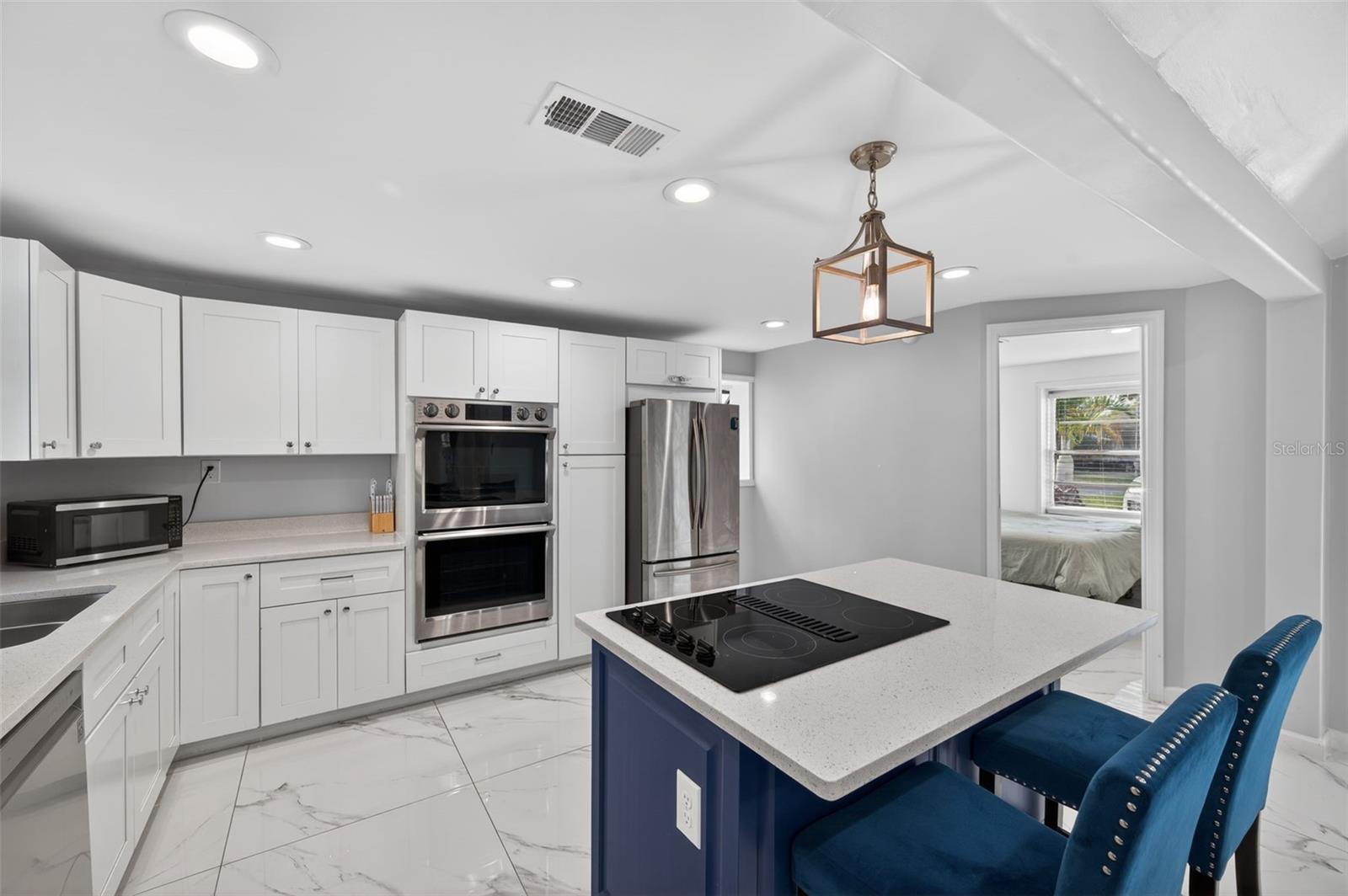 Image 14 of 53 For 1212 59th Street S